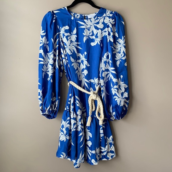 Alexis Dresses & Skirts - NWT Alexis x Target blue and white long sleeve dress sm